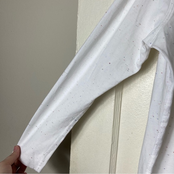 Lululemon white confetti back in action long sleeve top womens XS-S - Picture 6 of 8